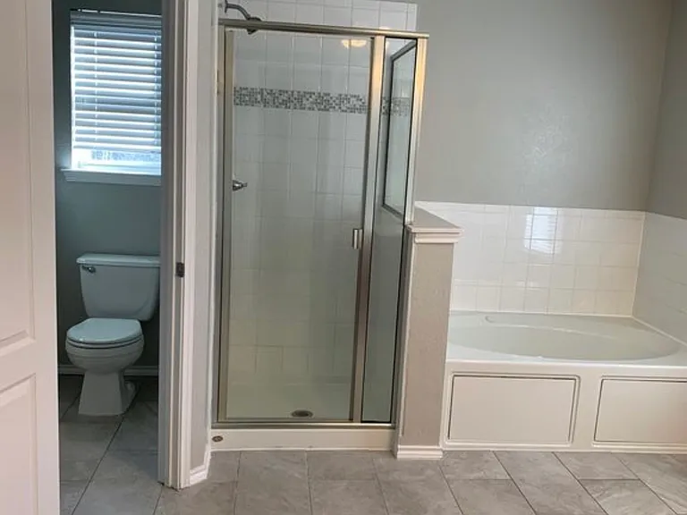 1613 Jester Ct — Photo 1