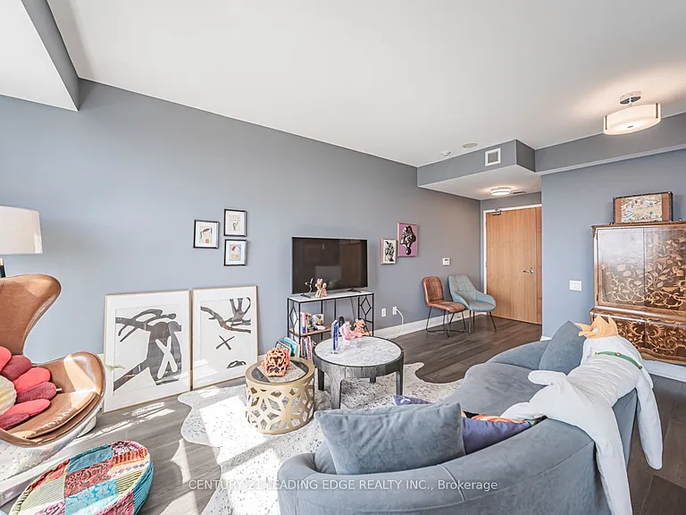 2191 Yonge St #5104 — Photo 17