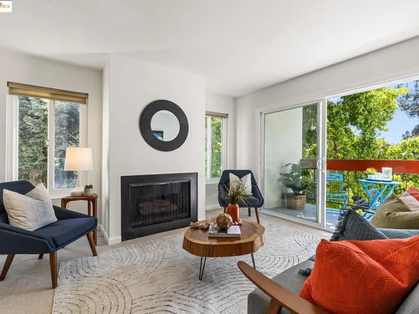 288 Whitmore St APT 202, Oakland, CA 94611