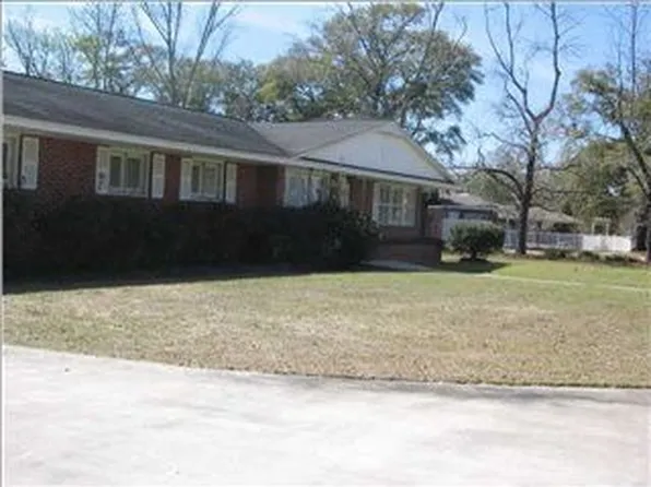 140 College Ave, Defuniak Springs, FL 32435