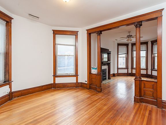 2nd image of 3239 N Clifton Ave #2