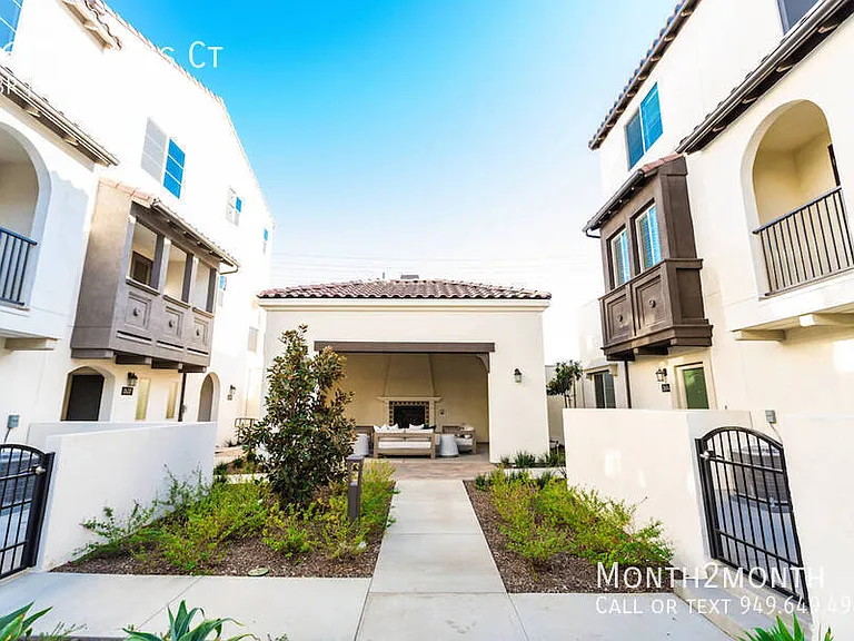 2617 Glamis Ct — Photo 24