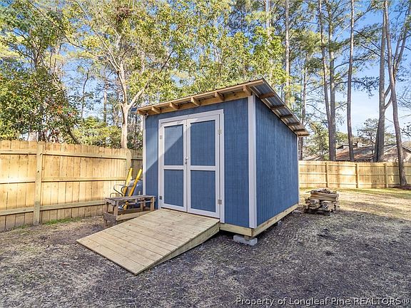 3rd image of 151 Bunker Hill Rd