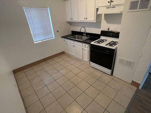 2nd image of 12035 S Willowbrook Ave APT B