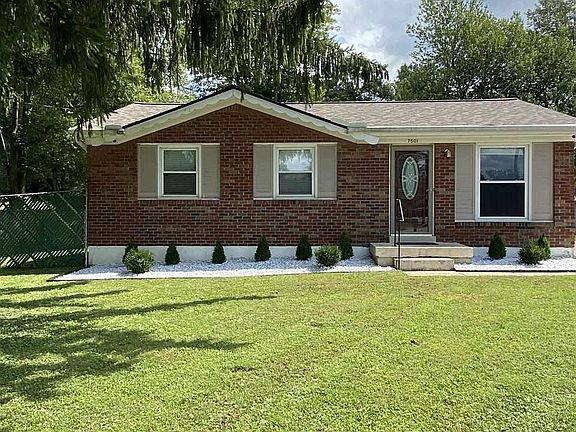4th image of 7501 Edenroc Ln