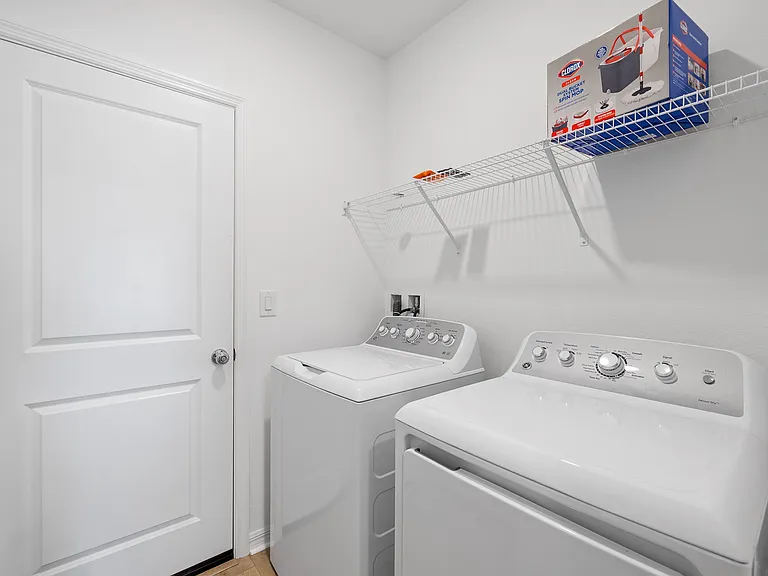 13816 Shellmore Ave — Photo 25