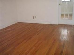 156 E 64th St, New York, NY 10065