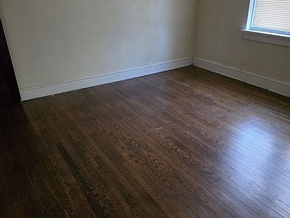 4th image of 843 N 24th St #11562641
