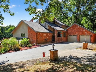 1519 Laketop Dr, Fairview Heights, IL, 62208