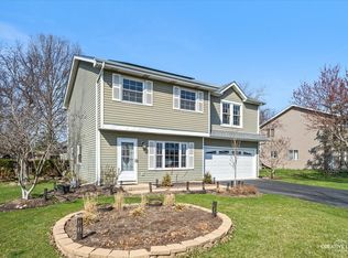 3026 Diane Dr, Aurora, IL