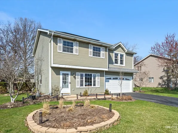 3026 Diane Dr, Aurora, IL 60504