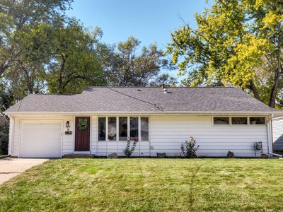 720 20th St, West Des Moines, IA, 50265