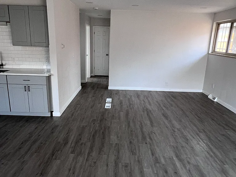 2784 W Cornell Ave — Photo 5