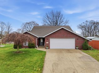 409 Van Scoyoc St, Avilla, IN