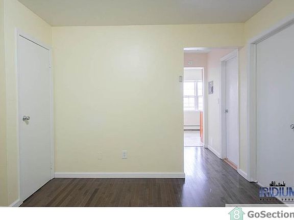2nd image of 479 Roseville Ave