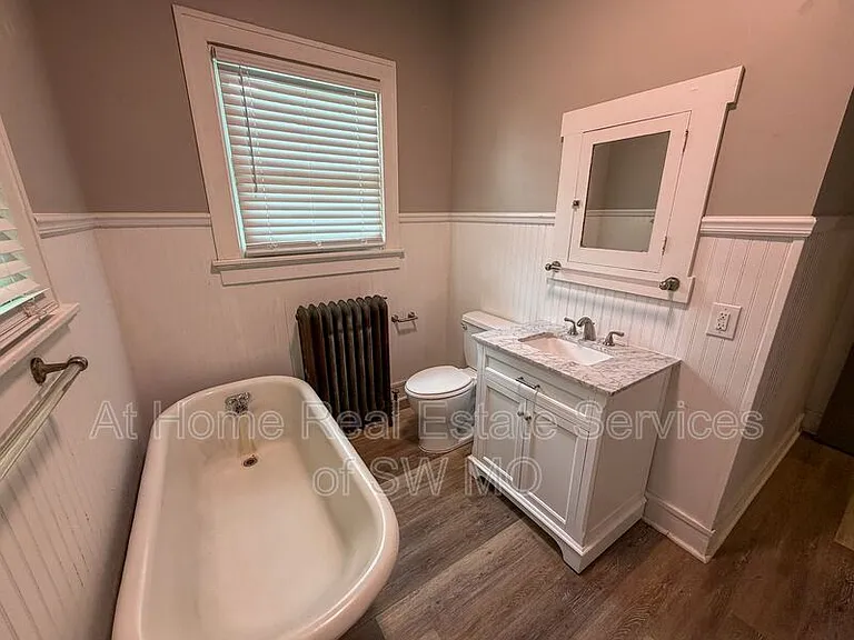 1005 S Roanoke Ave — Photo 6