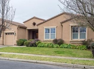 5 Amber Leaf Ct, Napa, CA 94558