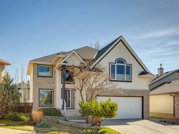 826 Wentworth Pl SW, Calgary, AB T3H 4P1