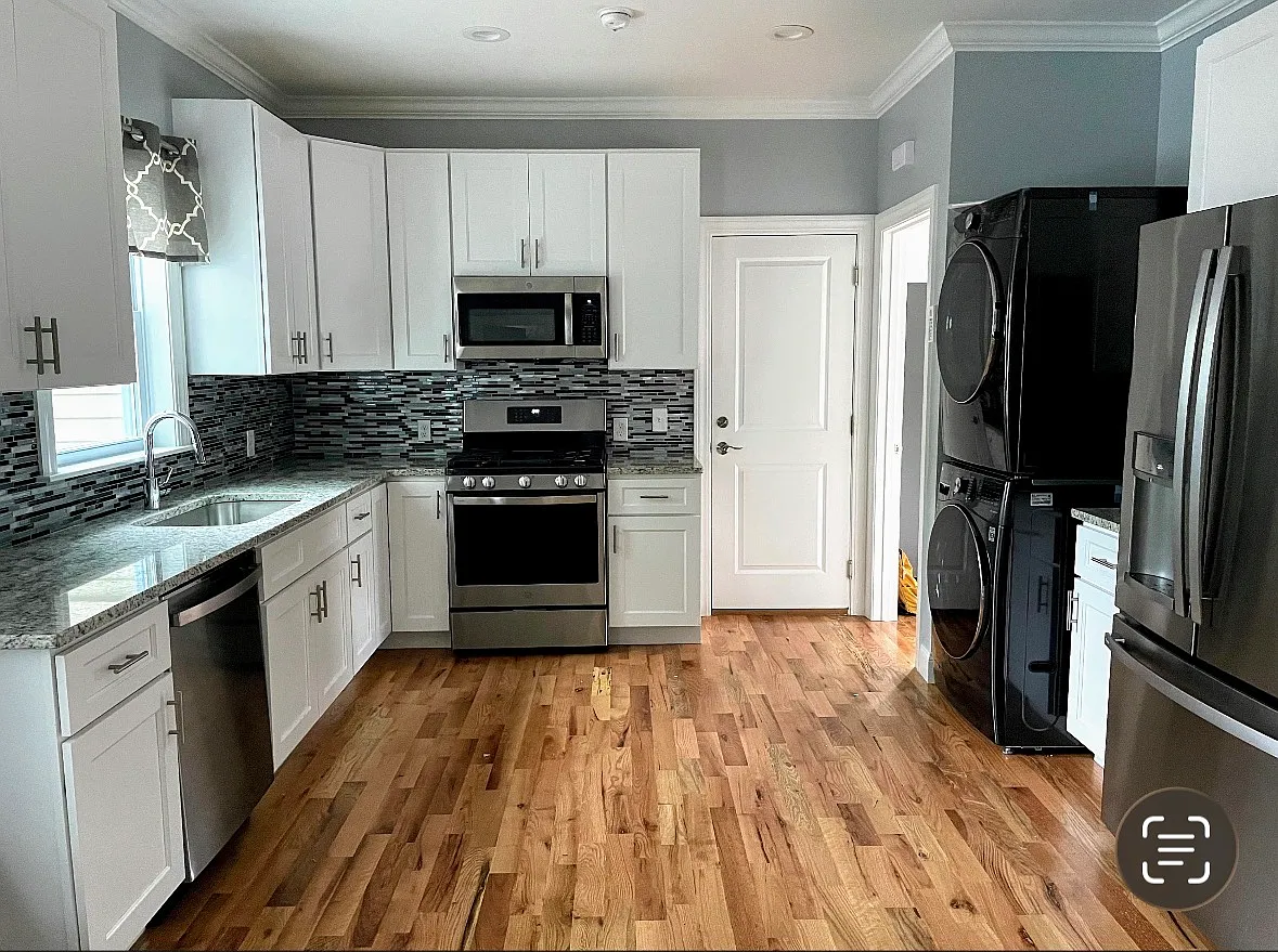 160 -162 Transit Street - 160 #1 — Photo 2