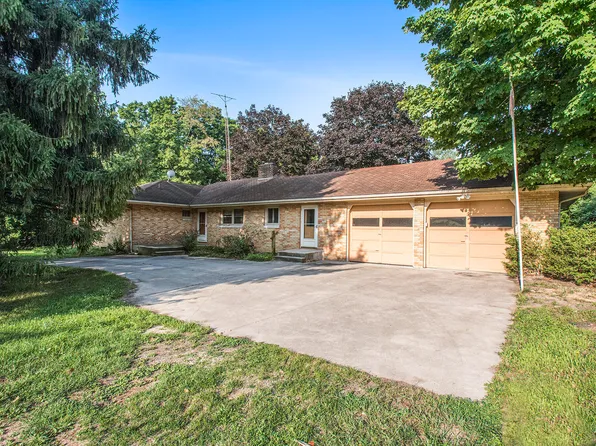 3880 Park Rd, Eau Claire, MI 49111