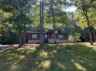 1179 Chau Ram Park Rd, Westminster, SC 29693