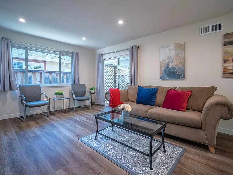 533 Westlake Dr — Photo 18
