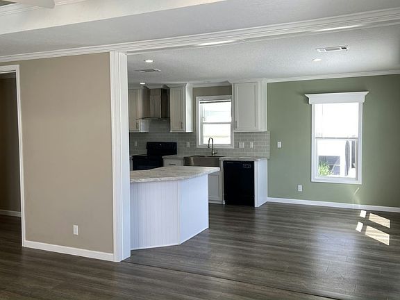 3rd image of 7300 20th St #1NIVLY