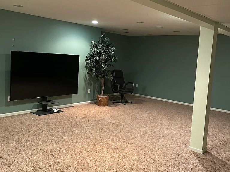 640 SE Cardinal Ln — Photo 8