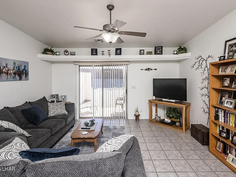 2960 Osborn Dr #102 — Photo 17
