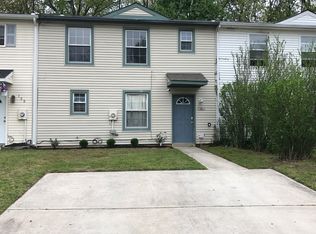 157 Hampshire Rd, Sicklerville, NJ 08081