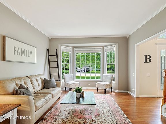 4th image of 1773 Belle Haven Dr