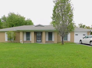3415 Princess Anne Dr, Ocean Springs, MS 39564