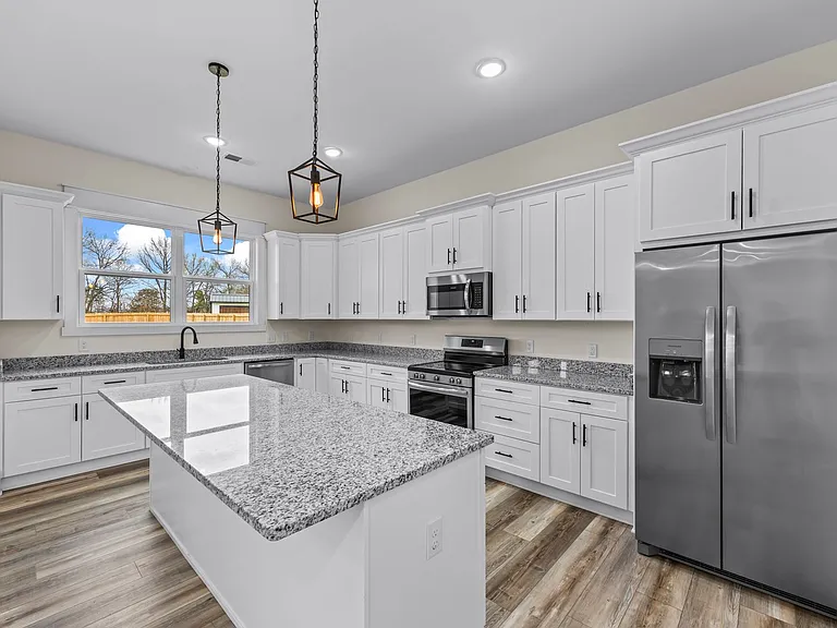 135 Max Lane Dr — Photo 11