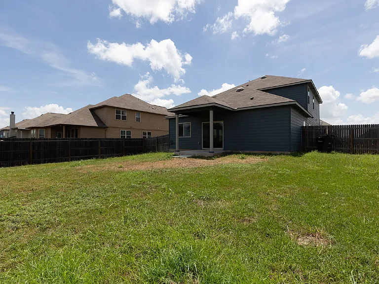 746 Farmers Dell — Photo 40