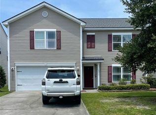 196 Lakepointe Dr, Savannah, GA 31407