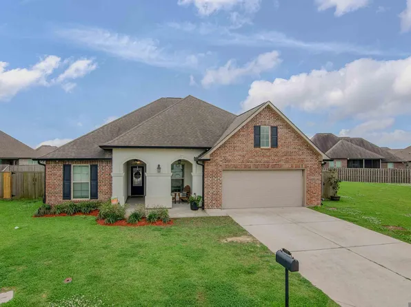 122 Ava Ct, Thibodaux, LA 70301