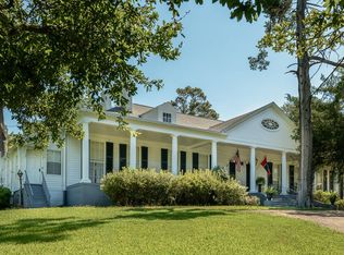 131 Winchester Rd, Natchez, MS 39120