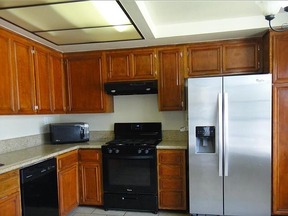 5th image of 14500 Van Nuys Blvd Unit 35