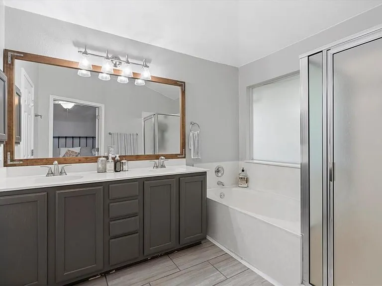 14500 Mowsbury Dr — Photo 19