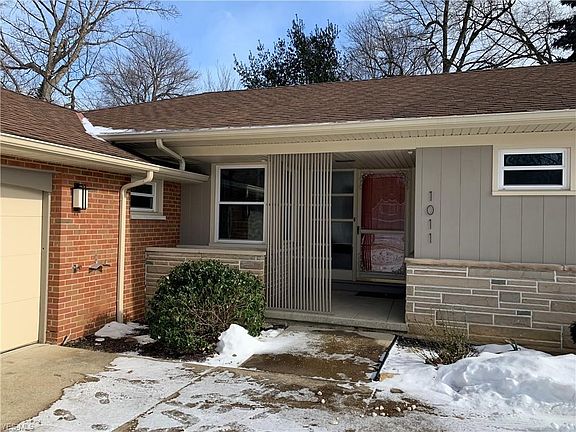 2nd image of 1011 Orchard Park Dr