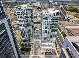 9000 Jane St #221, Vaughan, ON L4K 0M6