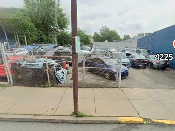 4225 Main St, Pittsburgh, PA 15224