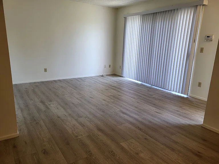 818 E Tabor Ave — Photo 2