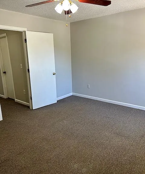 465 Hickory Hill Dr — Photo 20