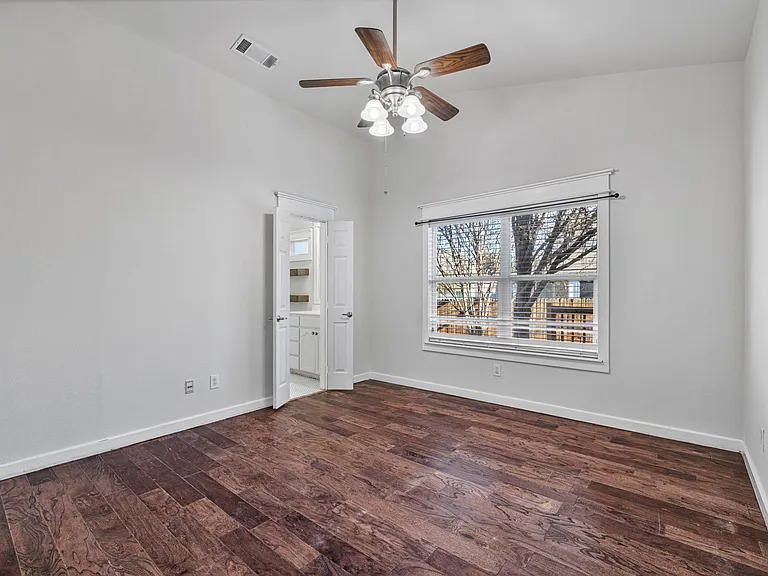 2709 Mountain Lion Dr — Photo 10