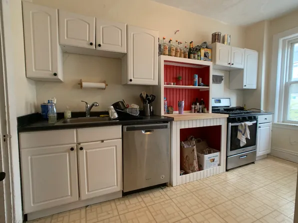 (undisclosed Address), Brookline, MA 02446