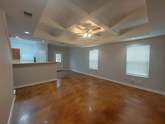 2nd image of 5006 Summit Pass APT 1