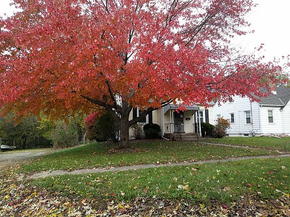 2nd image of 1527 W Gilbert Ave
