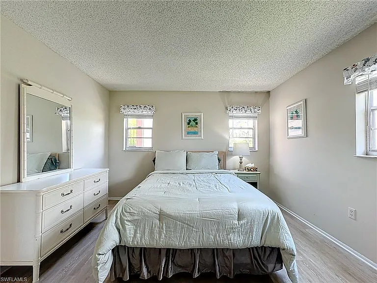 300 Forest Lakes Blvd #201 — Photo 22