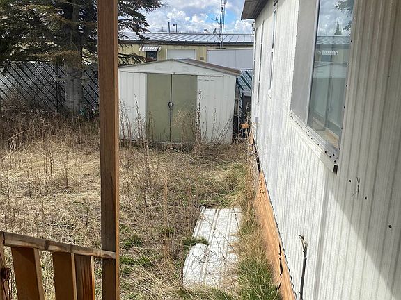 3rd image of 14908 E Sprague Ave Trailer 8